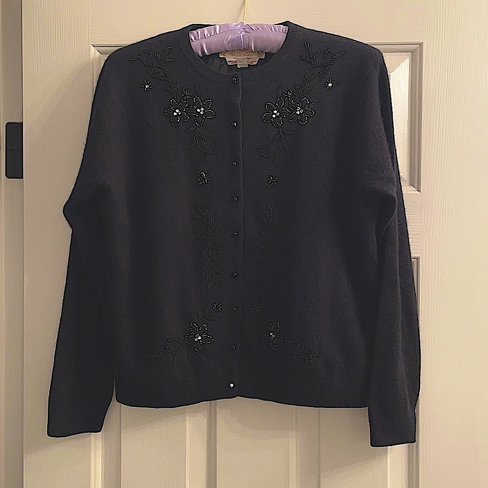 Women’s vintage cardigan sweater